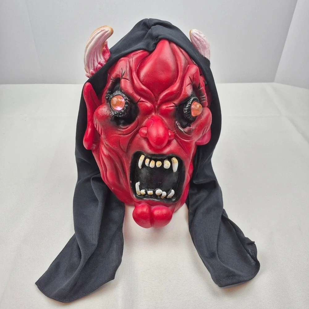 Vtg 90s Halloween Devil Demon‎ Mask Light Up Eyes Works Latex Hood Battery Op